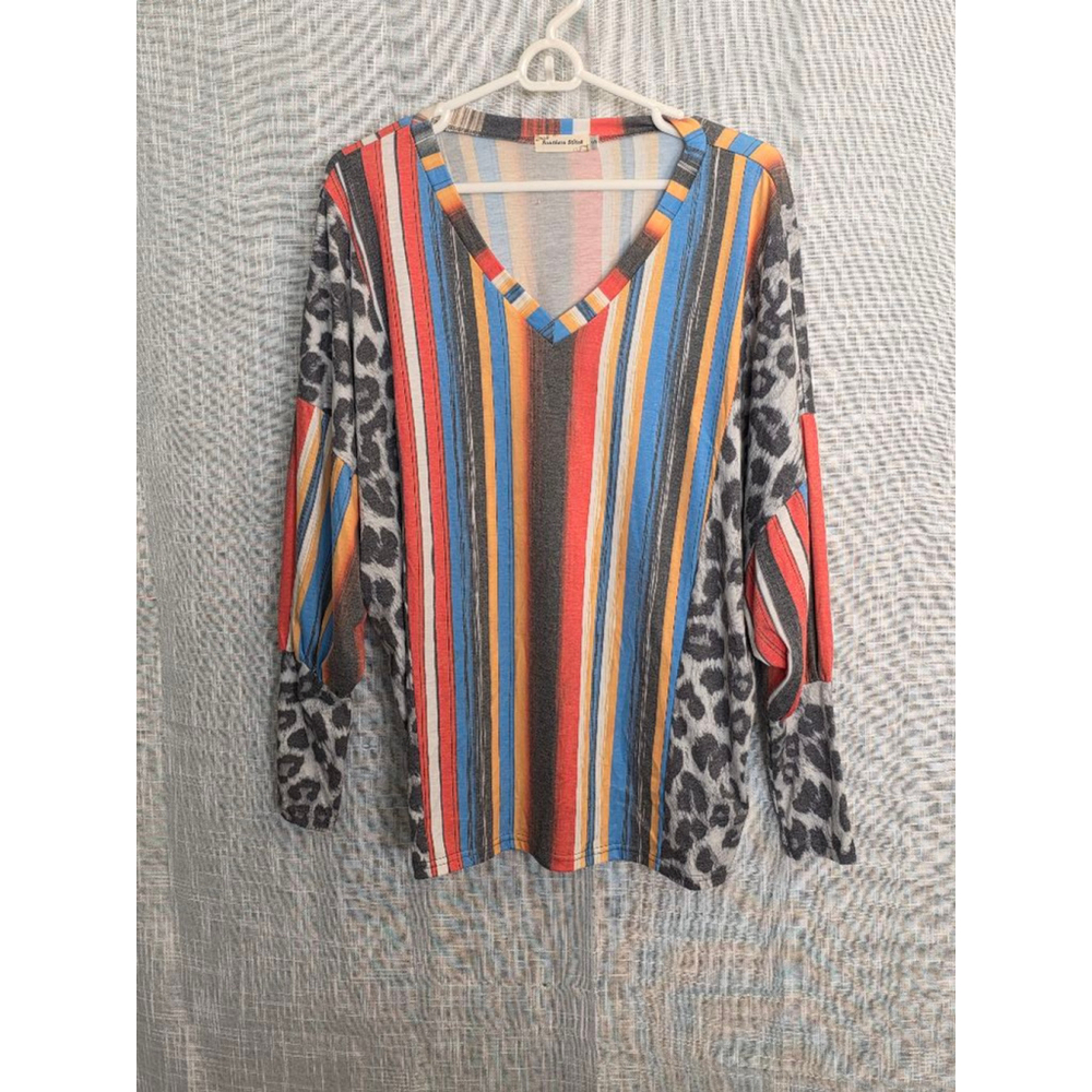 Women's Southern‎ Stitch Top Size S Multi-color